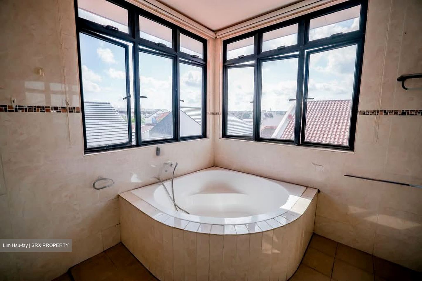 Leith Road (D19), Detached #595240141